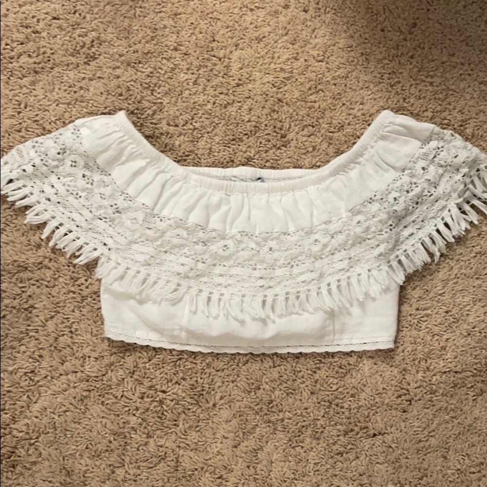 White off the shoulder crop top